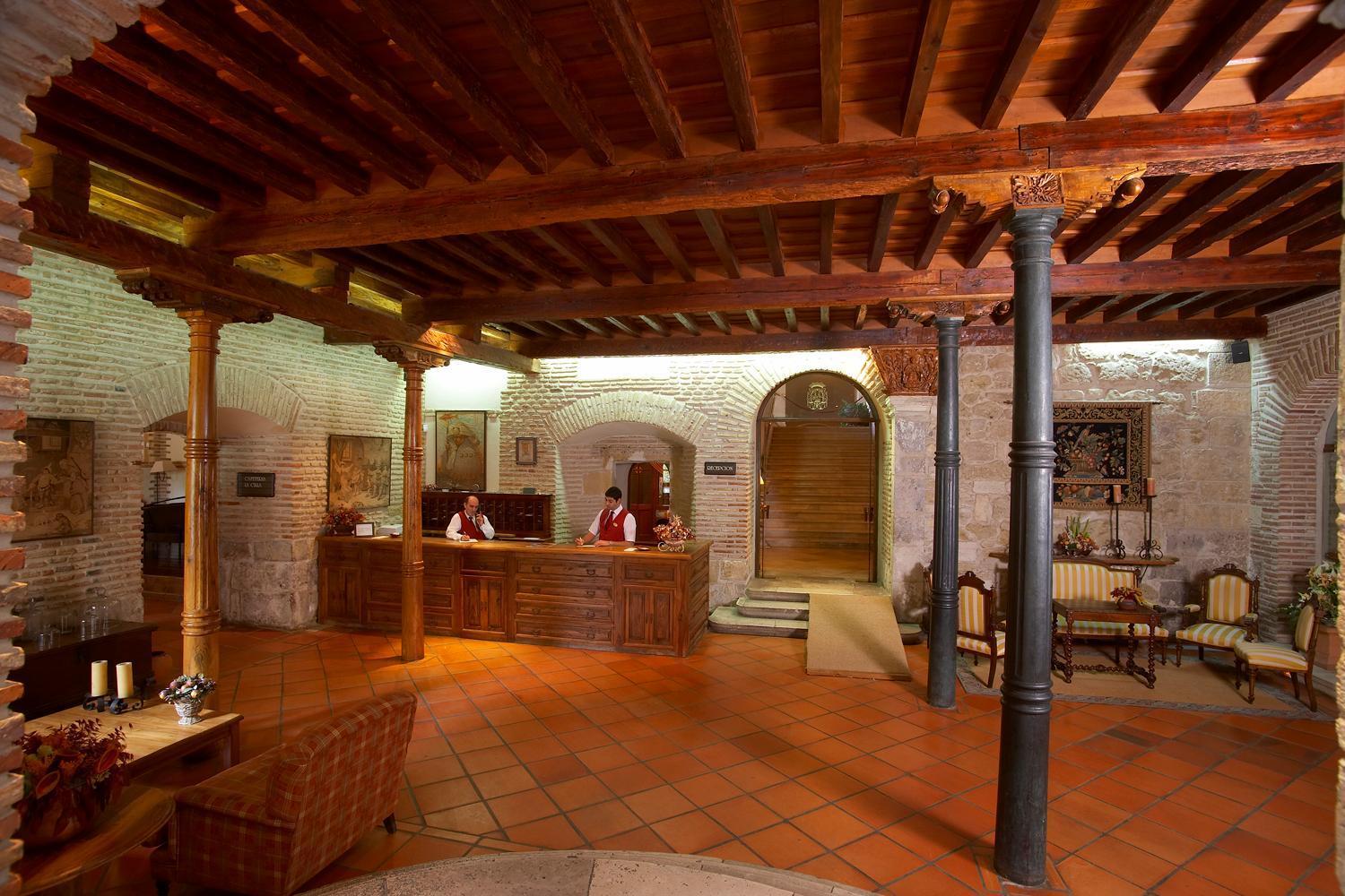 Hotel Real Monasterio De San Zoilo Carrión de los Condes Buitenkant foto